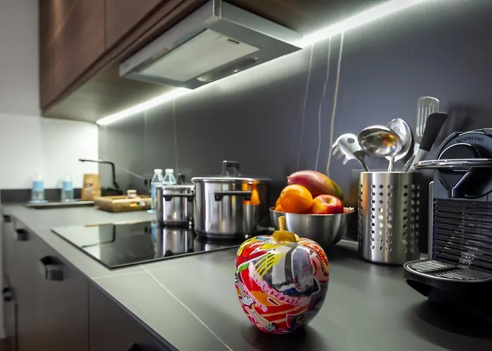 Banus - Lily Playas Del Duque Banus * Марбелья